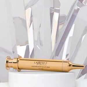 LA Rouge Pierre 60 Second Instant Face Lift